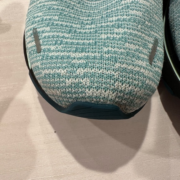 Brooks Ghost Tennis Shoes - Picture 7 of 9